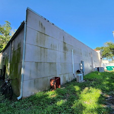 Commercial-Building-Cleaning-in-Deland-Florida 3